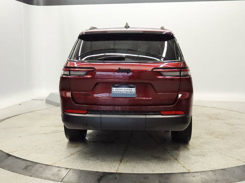 Used 2023 Jeep Grand Cherokee L Laredo AWD/4WD image 4