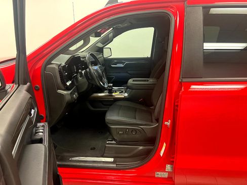 Used 2022 Chevrolet Silverado 1500 RST image 15