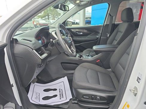 Used 2024 GMC Terrain SLE w/ Driver Convenience Package image 25
