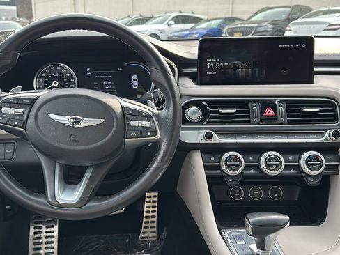 Used 2023 Genesis G70 3.3T w/ Sport Advanced Package image 35