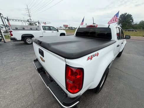 Used 2017 Chevrolet Colorado W/T w/ WT Convenience Package AWD/4WD image 12