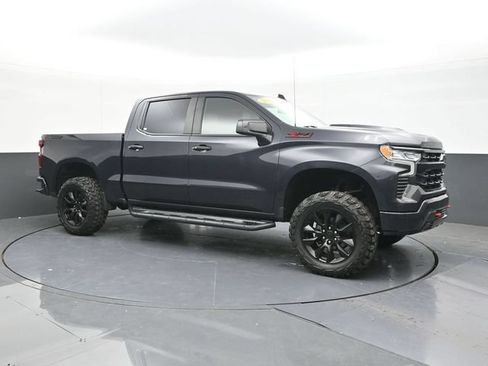 Used 2022 Chevrolet Silverado 1500 LT Trail Boss w/ Protection Package AWD/4WD image 19