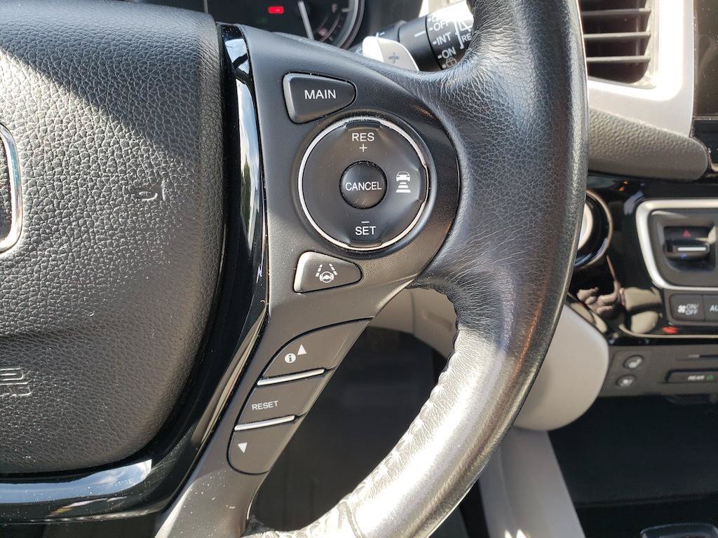 Used 2017 Honda Pilot Elite image 15