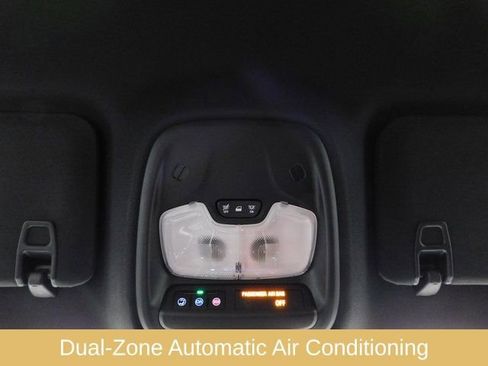 Used 2023 Chevrolet Colorado LT w/ LT Convenience Package II image 43