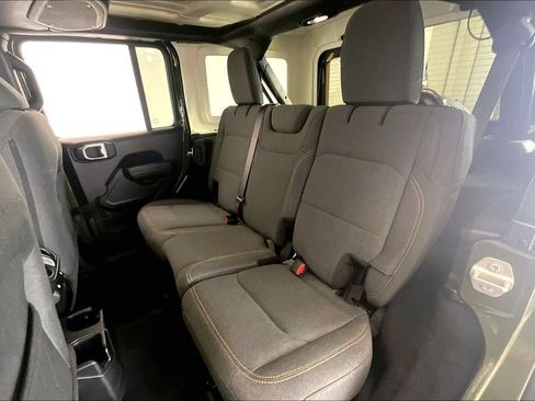 Used 2024 Jeep Wrangler Unlimited Sport AWD/4WD image 27