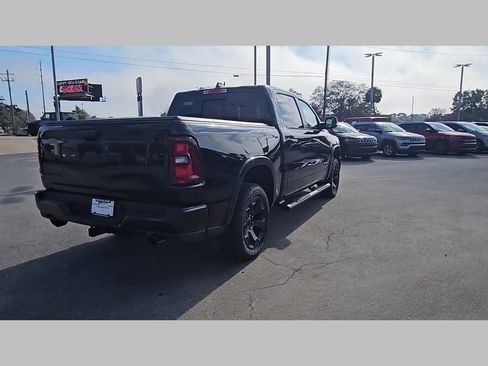 New 2026 RAM 1500 Big Horn w/ Night Edition image 32