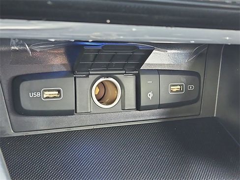 Used 2024 Hyundai Tucson Limited image 23