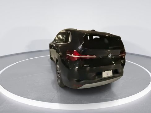 New 2026 BMW X3 xDrive30 w/ Premium Package image 6