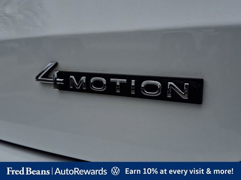 Certified 2025 Volkswagen Taos S AWD/4WD image 32