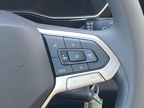 Certified 2023 Volkswagen Jetta S image 7