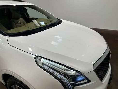 Used 2023 Cadillac XT5 Sportv w/ Platinum Package AWD/4WD image 56