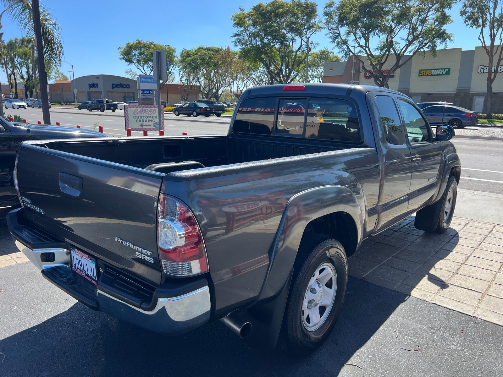 Used 2012 Toyota Tacoma PreRunner w/ SR5 Pkg RWD image 8