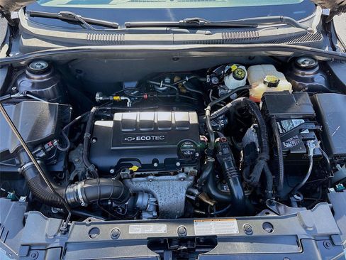 Used 2016 Chevrolet Cruze LTZ w/ Sun, Sound and Sport Package image 33