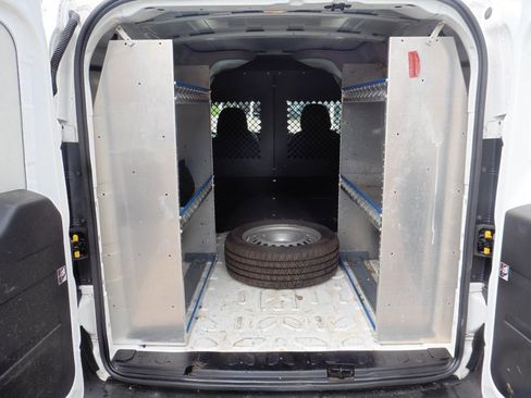 Used 2017 RAM ProMaster City Tradesman w/ Rear Back-up Camera Group FWD image 3