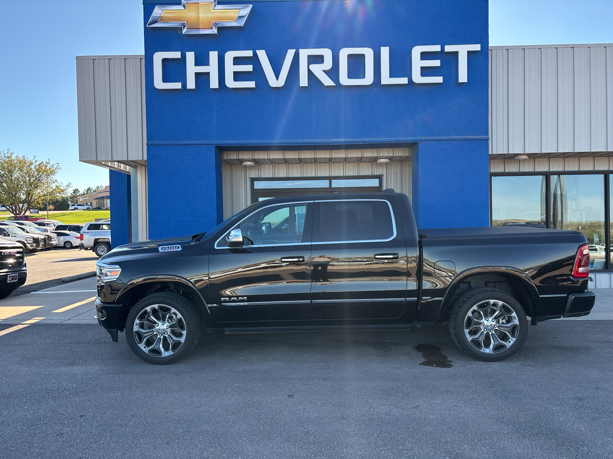 Used 2020 RAM 1500 Limited AWD/4WD image 1