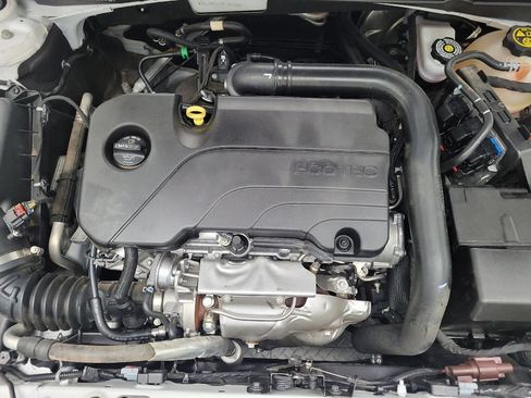 Used 2022 Chevrolet Malibu LS FWD image 30
