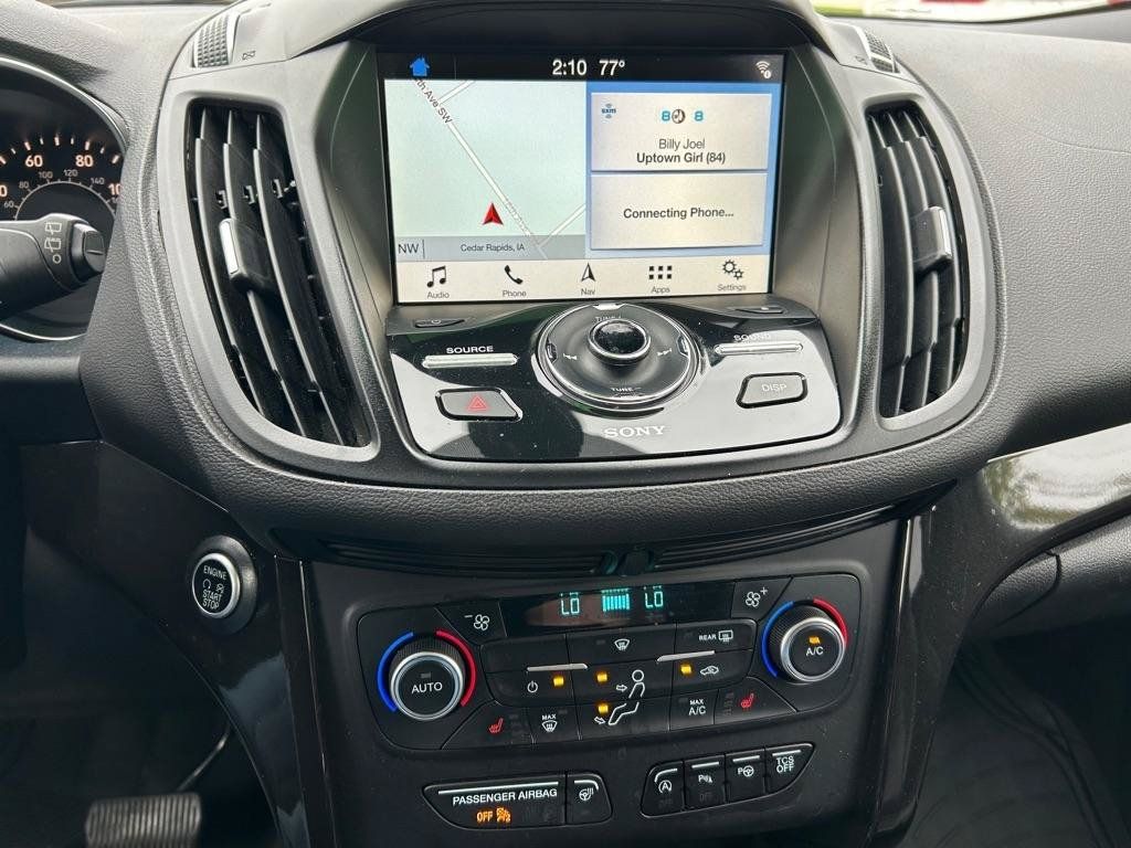 Used 2018 Ford Escape Titanium AWD/4WD image 12