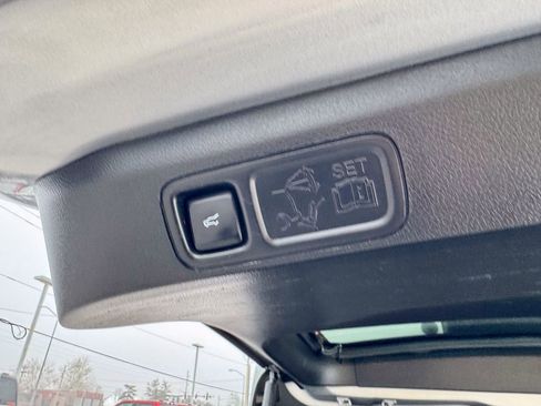 Certified 2020 Ford Expedition Max Limited image 20