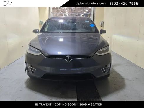 Used 2018 Tesla Model X 100D AWD/4WD image 2