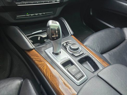 Used 2013 BMW X6 xDrive35i image 32