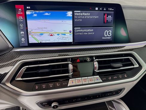 Used 2022 BMW X5 M w/ Competition Package 2 image 21