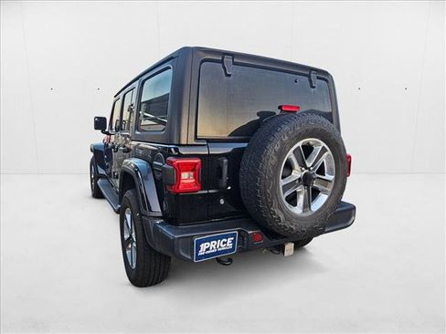 Used 2019 Jeep Wrangler Unlimited Sahara w/ LED Lighting Group image 6