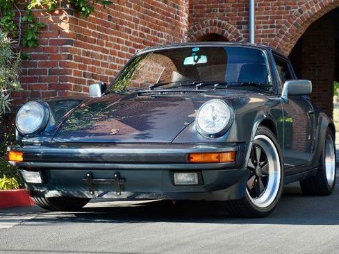 Used 1987 Porsche 911 Carrera RWD image 22