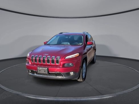 Used 2016 Jeep Cherokee Limited image 3