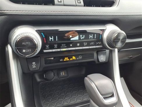 Used 2024 Toyota RAV4 XLE Premium image 18