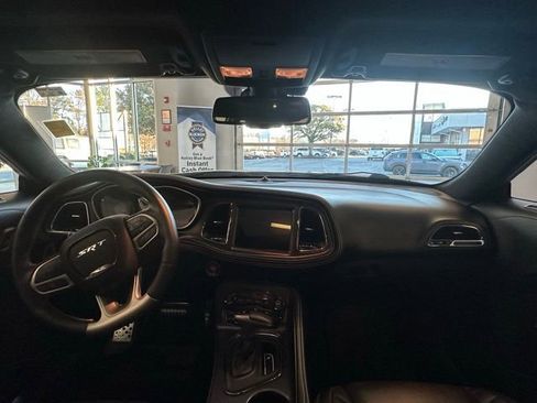 Used 2022 Dodge Challenger SRT Hellcat Redeye image 28