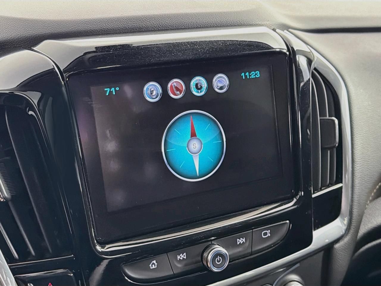 Used 2019 Chevrolet Traverse LT w/ LPO, Black Accent Package AWD/4WD image 33