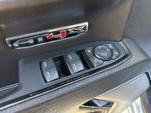 Used 2024 GMC Sierra 1500 AT4X image 13