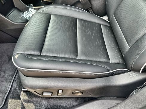 New 2026 Buick Enclave Sport Touring w/ Power Package FWD image 25