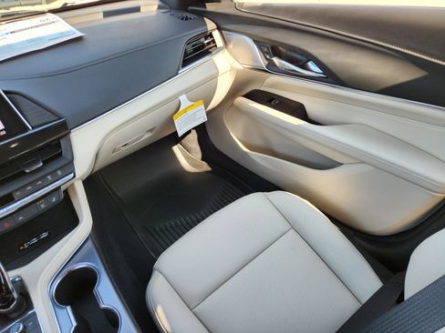 New 2025 Cadillac CT4 Premium Luxury image 16