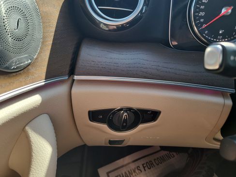 Used 2018 Mercedes-Benz E 300 image 16