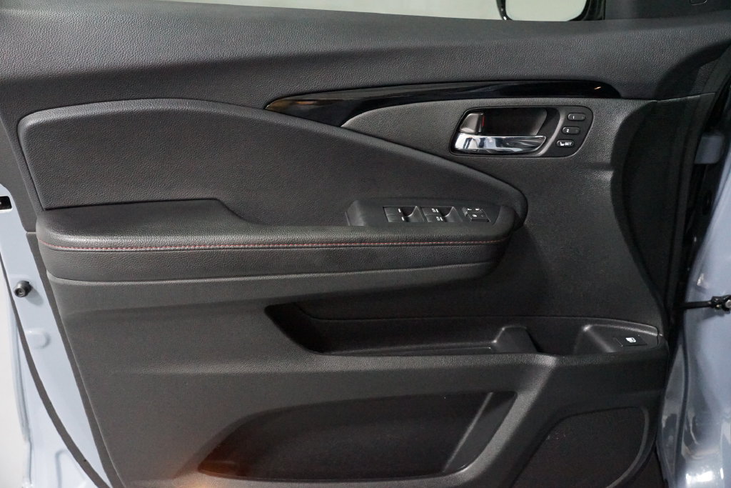 Used 2024 Honda Ridgeline Black Edition image 29