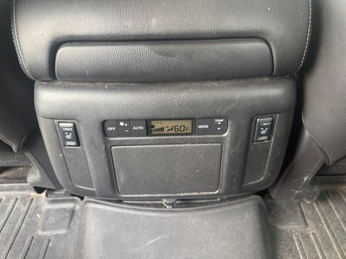Used 2017 INFINITI QX80 4WD w/ Deluxe Technology Package image 32