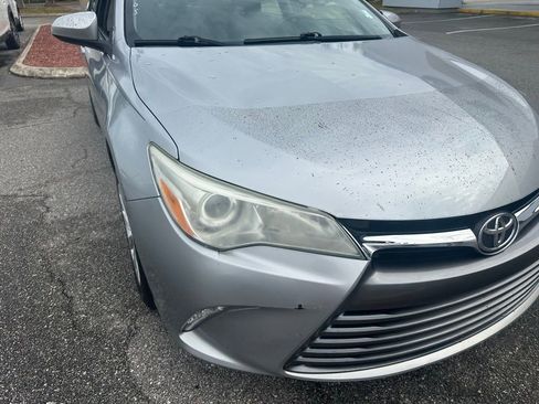 Used 2017 Toyota Camry LE image 12