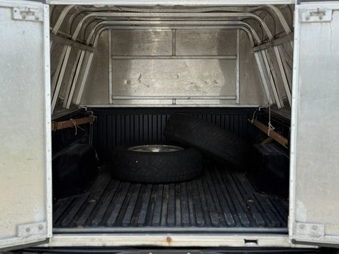 Used 2012 Toyota Tacoma 2WD Regular Cab image 24