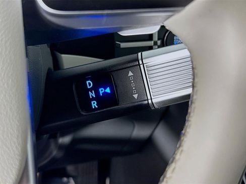 Used 2025 Hyundai Santa Fe Calligraphy image 19