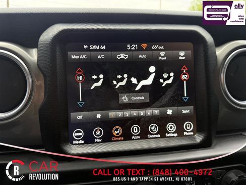 Used 2022 Jeep Gladiator Overland w/ Cold Weather Group AWD/4WD image 21
