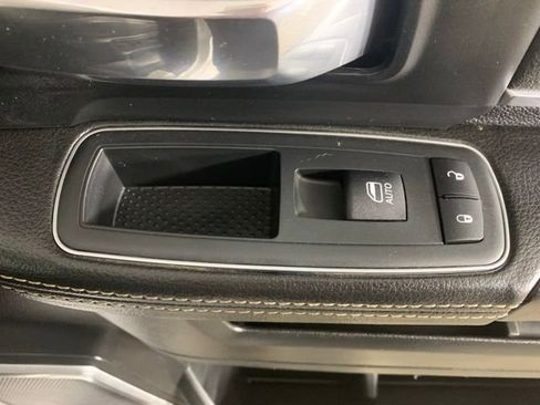 Used 2019 RAM 2500 Laramie AWD/4WD image 31