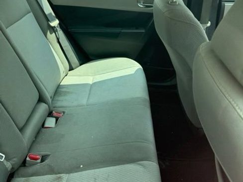 Used 2015 Toyota Corolla LE FWD image 10