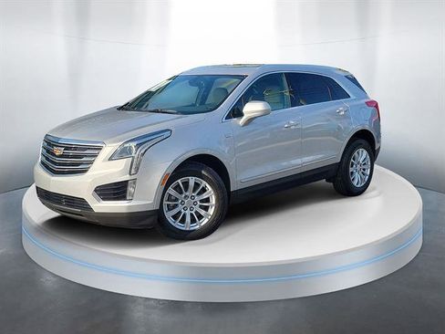 Used 2018 Cadillac XT5 FWD w/ LPO, Wheel Lock Package image 21