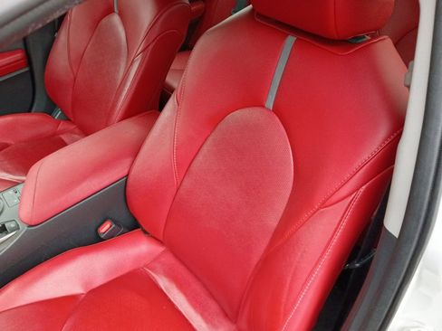 Used 2023 Toyota Camry XSE FWD image 11
