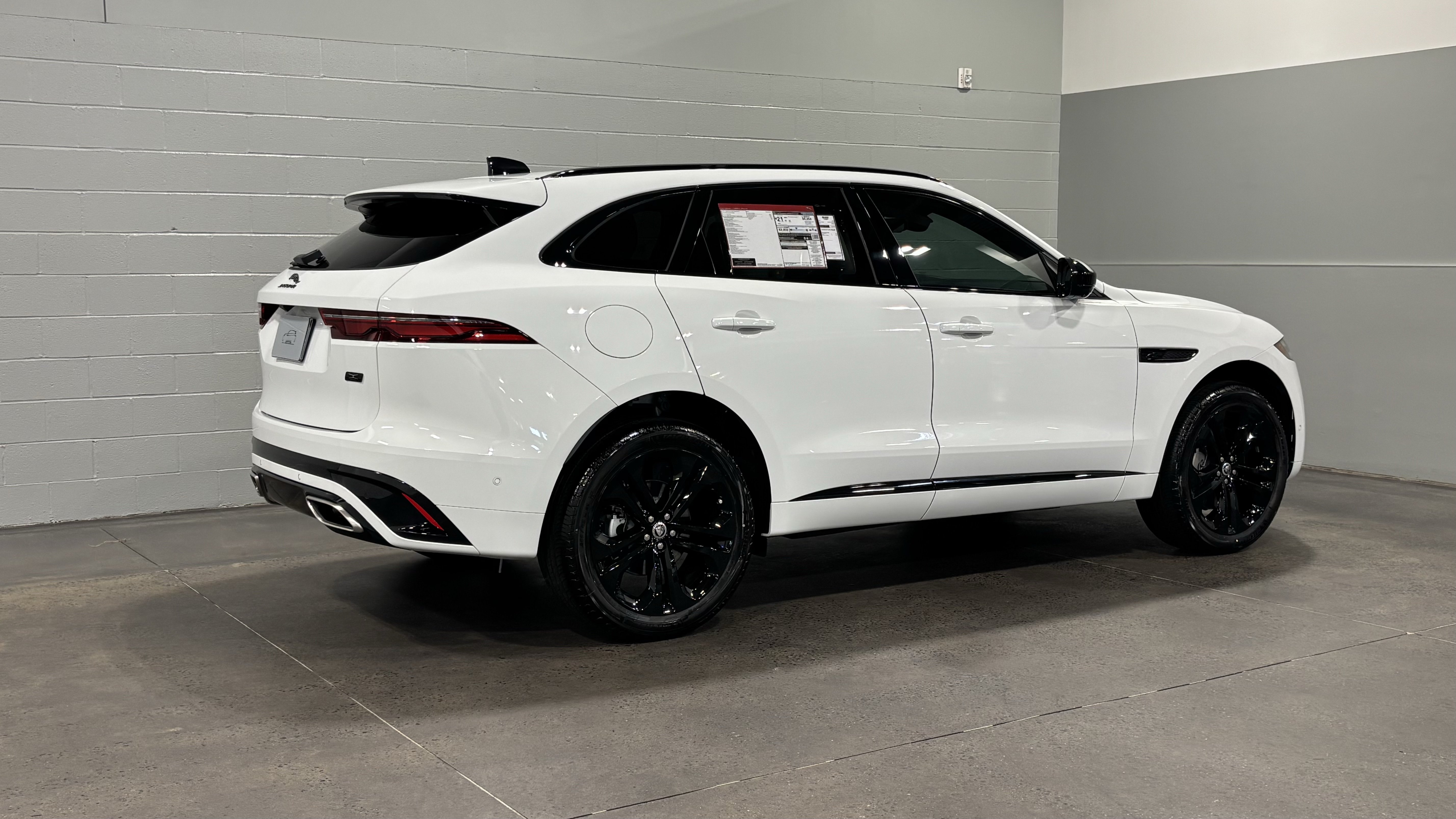 New 2026 Jaguar F-PACE R-Dynamic S AWD/4WD image 2