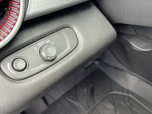 New 2026 Chevrolet Trax RS image 26