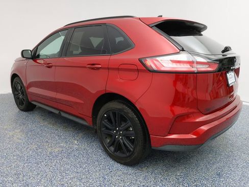 Used 2023 Ford Edge ST-Line image 5