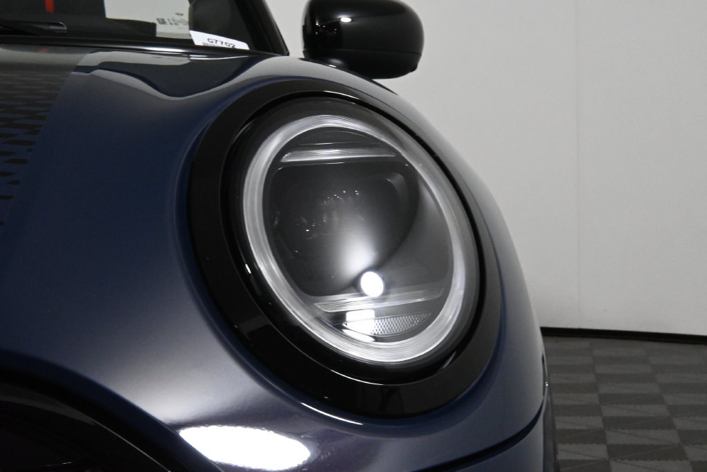 Used 2026 MINI Cooper S FWD image 19