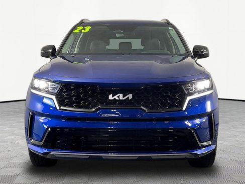 Used 2023 Kia Sorento S FWD image 2